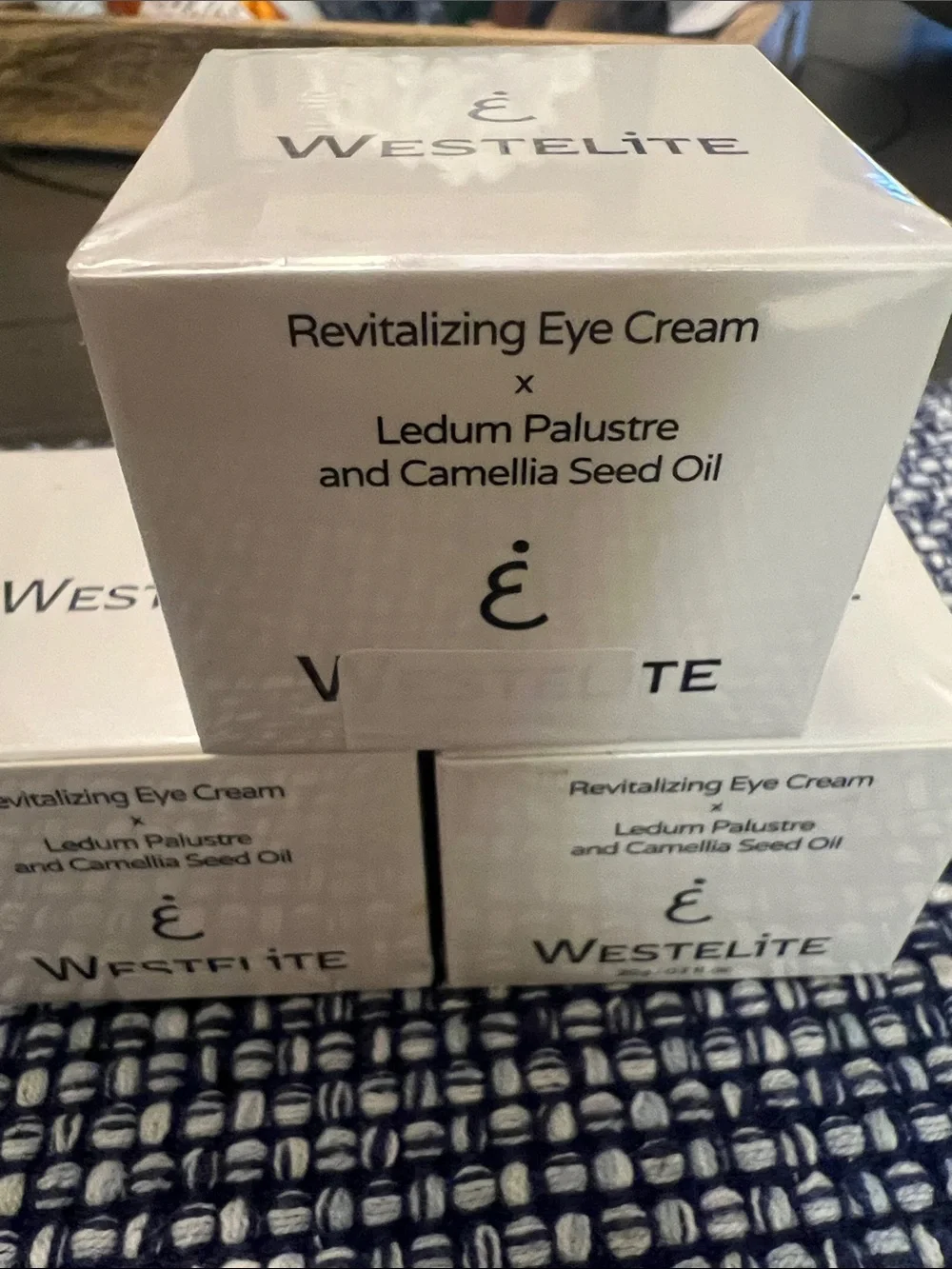 Westelite Revitalizing Eye Cream - White lot of 3
